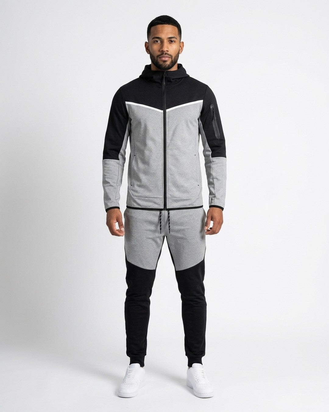 Conjunto De Felpa · modelo:01-modelo-hombre-negro-gris