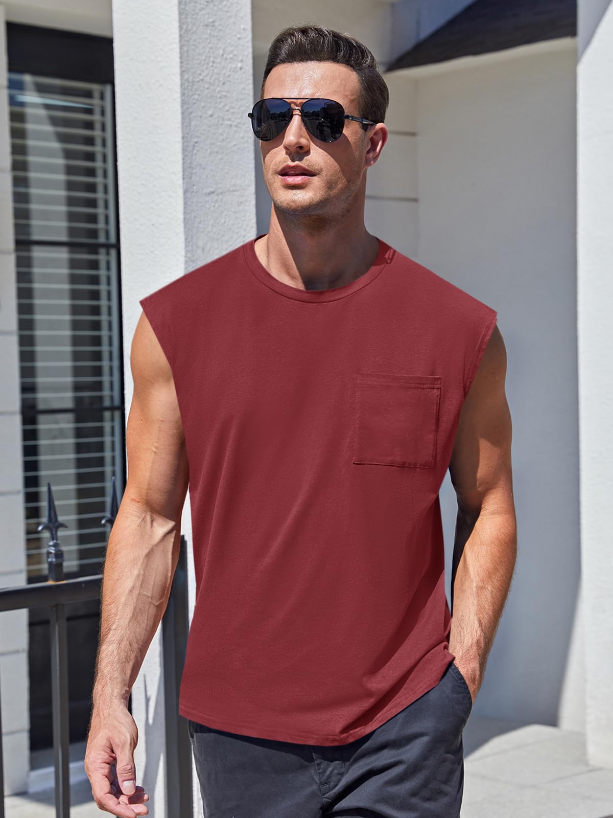 Camiseta Sin Mangas · Corte Cuadrado Con Bolsillo · modelo:vino